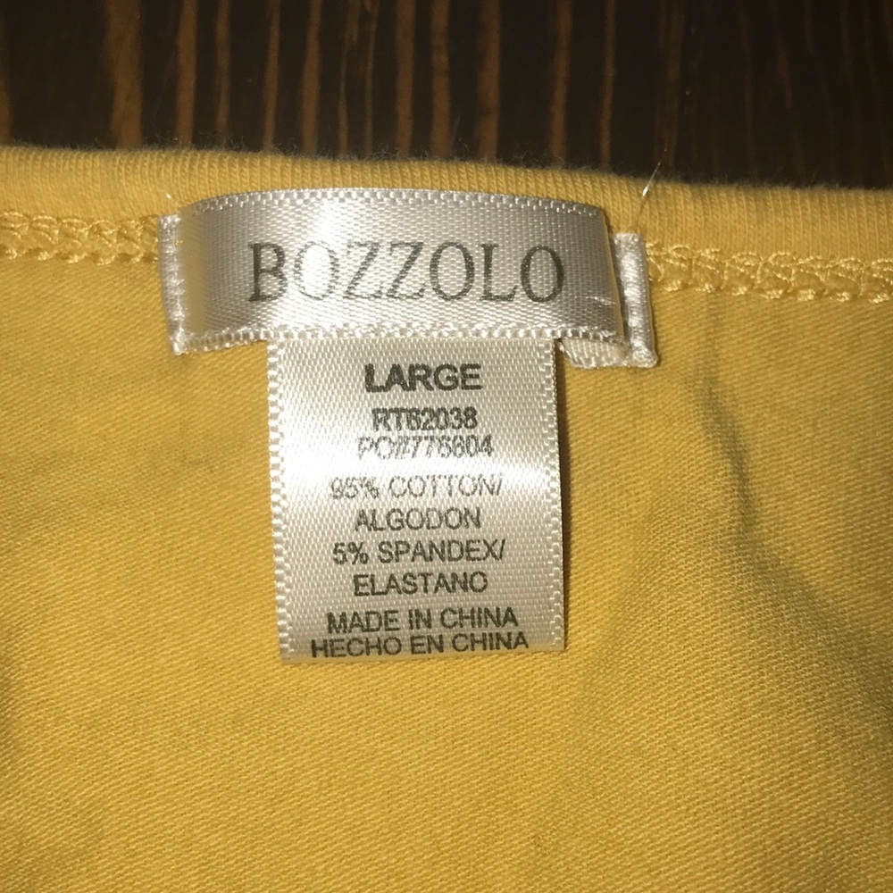 V neck crop top - Picture 2 of 3
